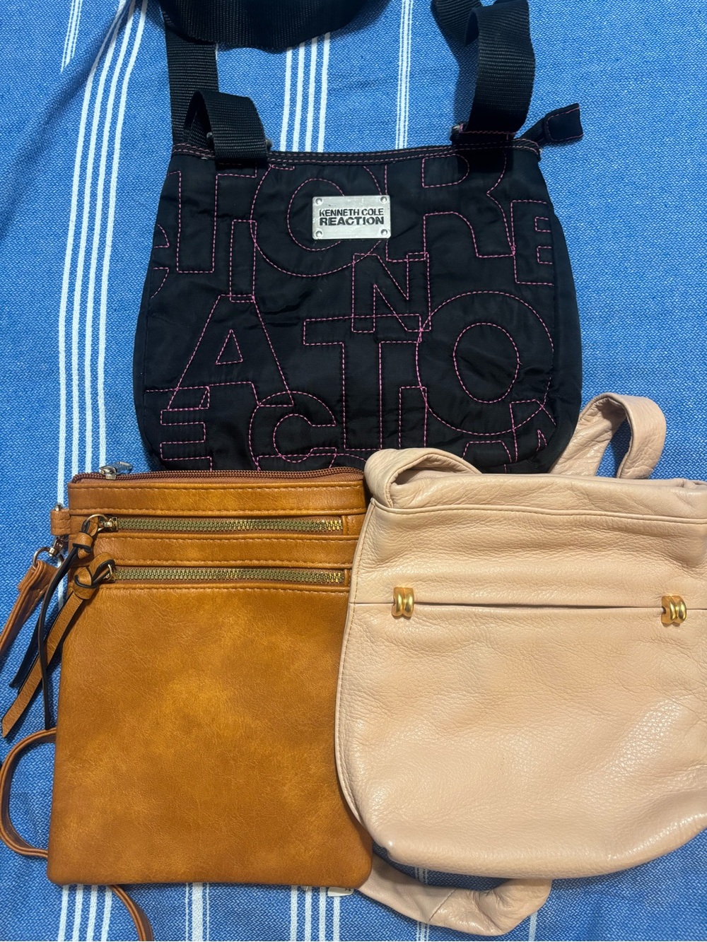 Mixed crossbody bundle